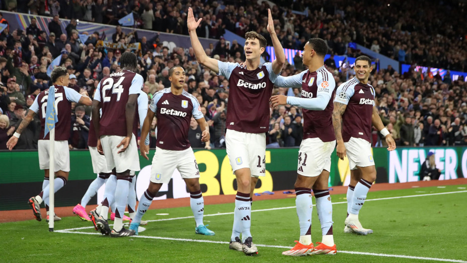 乐鱼体育网站入口-包含阿斯顿维拉主场豪取三分,球迷尖叫庆祝胜利的词条