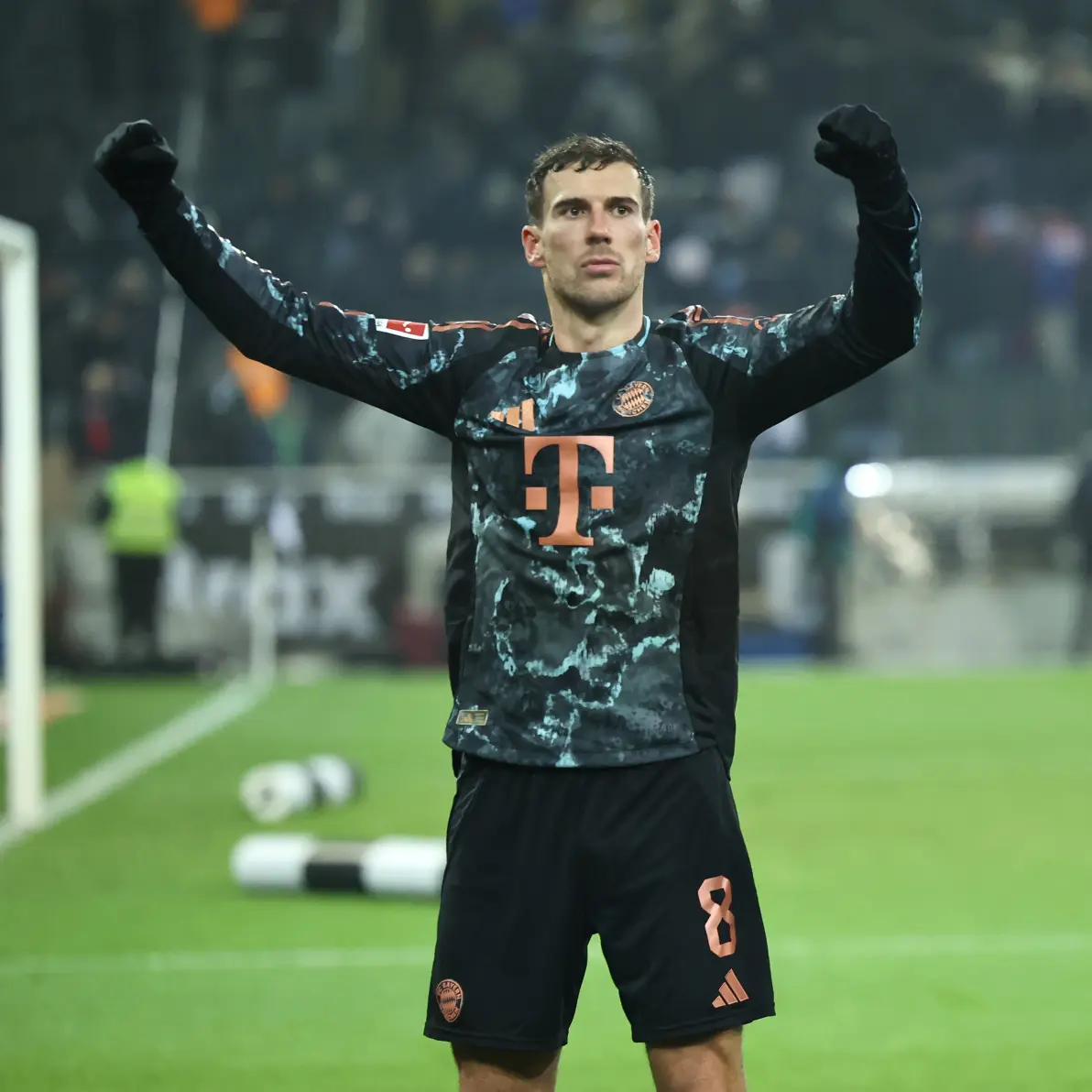 乐鱼体育网站入口-拜仁险胜马赛,博格巴2一己之力扛起全队的简单介绍